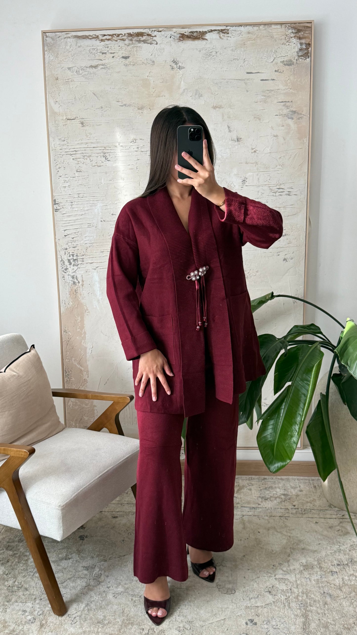 Conjunto con detalle pedrería en el cierre talla Maxi ✨