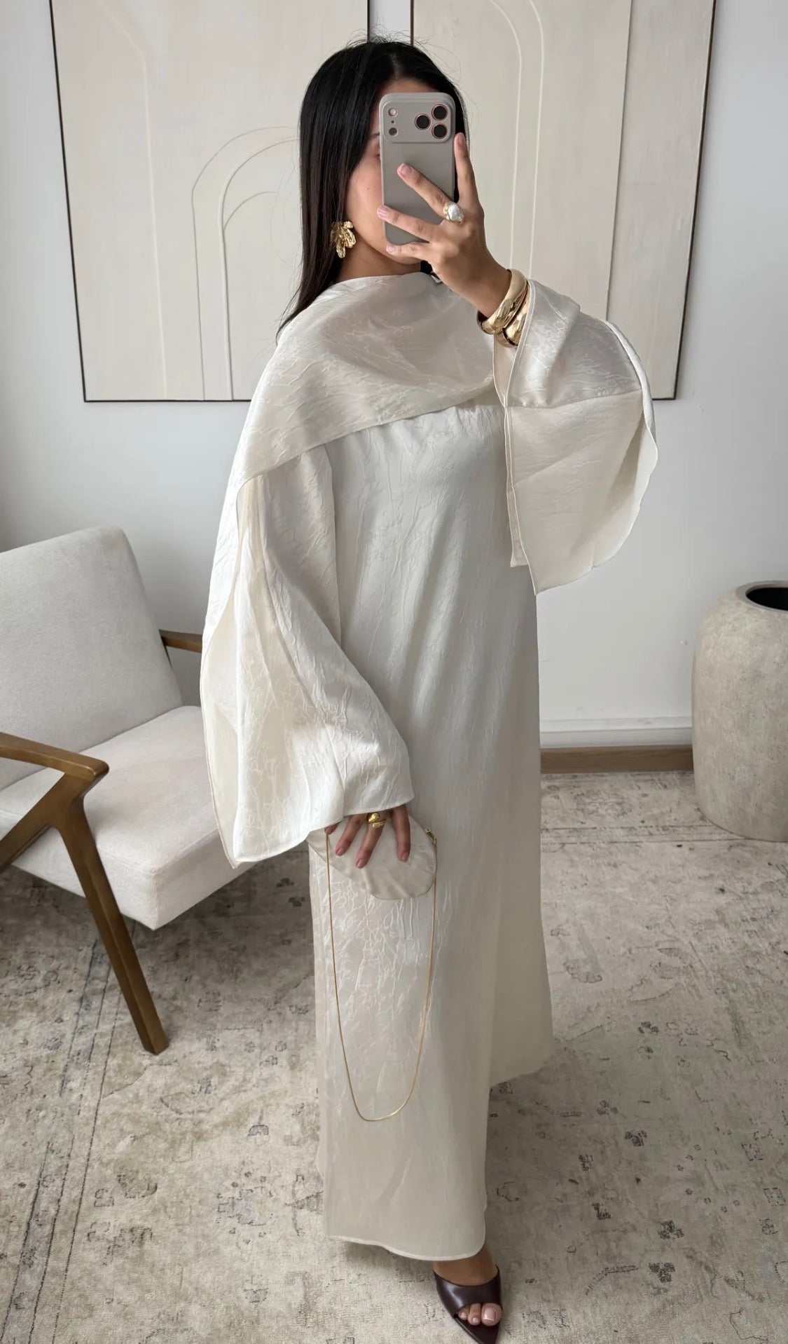 Abaya con fular incluido de seda y brocado